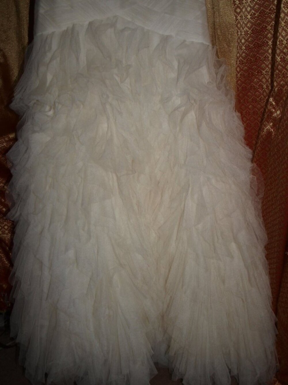 Size 6 Wedding DRESS By Galina Signature Used once for photo shoot Strapless
